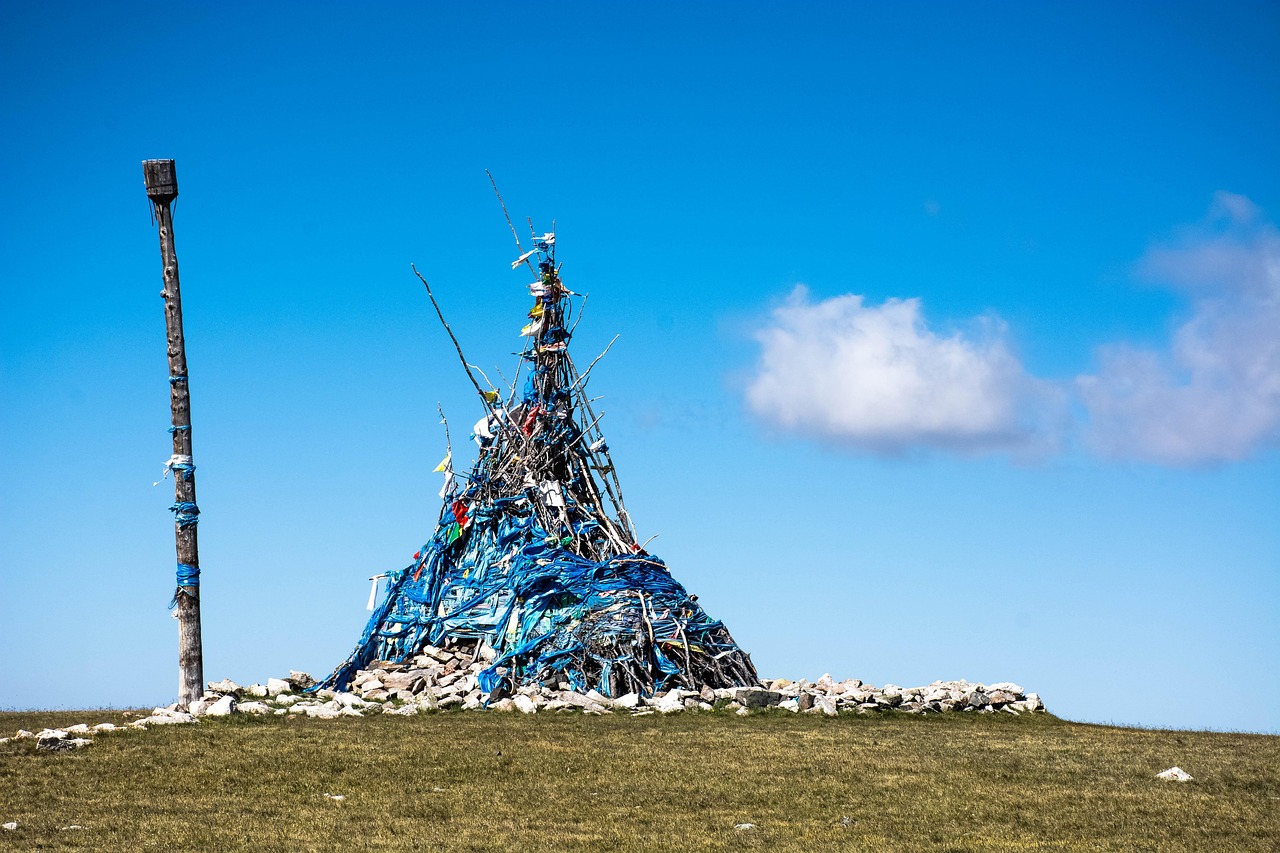découvrez les richesses de la culture nomade, un voyage au cœur des traditions, des modes de vie itinérants et des paysages époustouflants. explorez comment ces communautés préservent leur identité à travers le temps et l'espace.