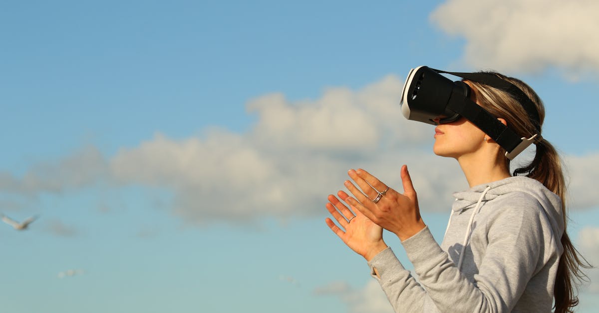 explorez l'univers captivant de la réalité virtuelle, une technologie qui transforme votre expérience de divertissement et d'interaction. plongez dans des mondes immersifs, participez à des jeux interactifs et découvrez des applications innovantes pour l'éducation et le bien-être. vivez des aventures sans limites grâce à la vr.