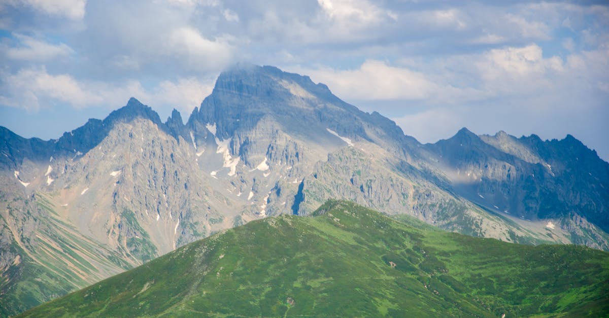 Guide complet pour un backpacking durable : conseils et astuces